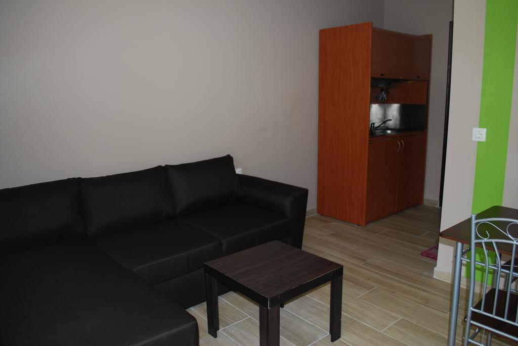לימנריה Family House Emerald מראה חיצוני תמונה