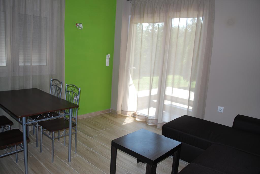 לימנריה Family House Emerald מראה חיצוני תמונה